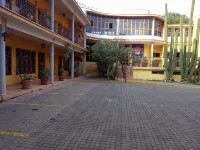 Hotel Plaza del Sol - Pools
