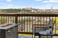 City Skyline - Outside decks - Contemporary - Parvekkeita