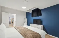 The Modern Lodge Retreat with INFRARED SAUNA & Amenities for Rest and Relaxation - WiFi