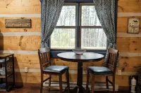 The Blue Bird Suite at Hawthorn Haven- Upper Level - 3성급