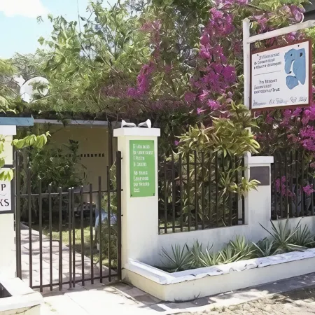 Hidden Gem in Esperanza--Easy Walk to Waterfront, Restaurants, Shops & Beach
