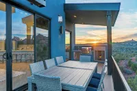 NEW Sedona Uptown Dream 4BR Wow! Views! Pool & Spa - Bintang 4
