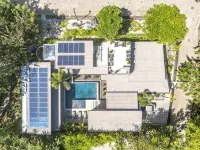 Estrella del Mar – Stylish Modern Villa, Walking Distance to the Beach. - Private Pools