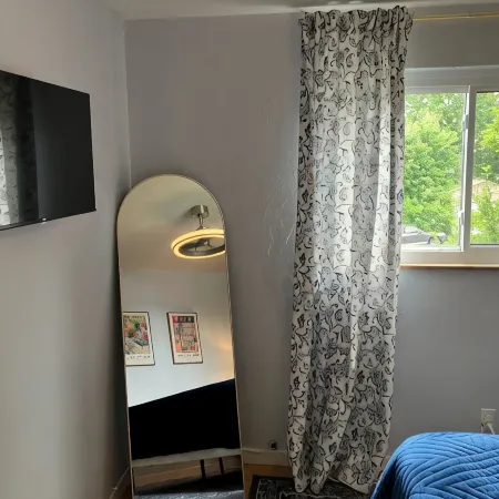 Stunning 2-bedroom Home w/ WiFi, AC in Brookline Pittsburgh,PA