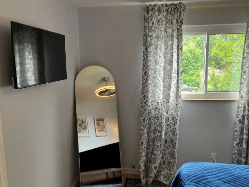 Stunning 2-bedroom Home w/ WiFi, AC in Brookline Pittsburgh,PA - 2-Star