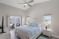 Tropical Vacation Home Marco Island Florida - Close to Beaches-Pet Friendly-POOL - breakfast