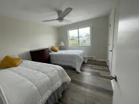 Waterviews and Walking distance to beach. - 4-Star