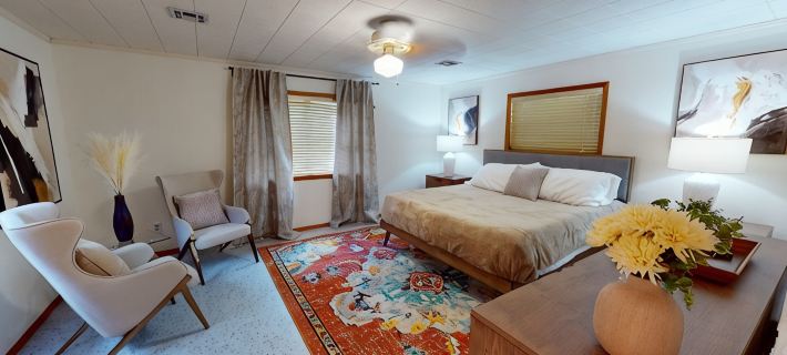 Mid-Century Modern historical home 0.8mi to Boone Pickens Stadium! Hotels in Payne County
