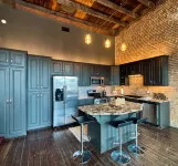 Loft the Heart of Downtown — Steps Away from Pickett, Una, Dining, Shops - Wifi