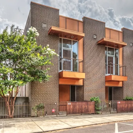 2 bedroom / 2.5 bath Memphis Condo - Prime Downtown Location! Newly Renovated