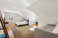 New Deck!  Private 1 Acre Family Friendly Home - Heated Pool, Home Office & Gym - 5-Star