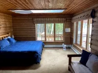 Stunning, Cozy Lake House with 680 feet of shoreline - Chalets