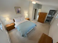 Ski Retreat Townhome in Plymouth, VT - Homestays