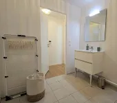 Confort et Proximité : Studio Équipé 230m Plage - 公寓