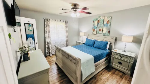 Welcome to Innovators Home Tulsa Fenced Backyard Pets Welcome! - Homestays