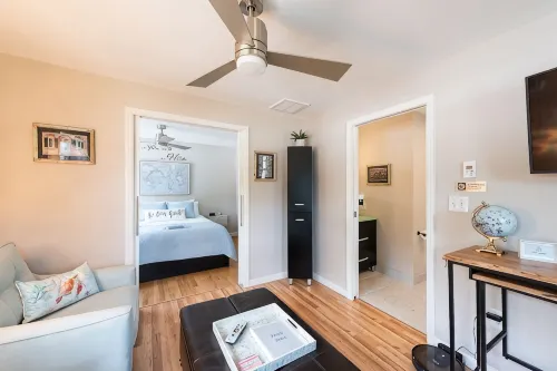 2 Southern Charm Studio 2 is a Private Studio 4 Miles to Downtown Charleston - Condos