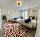 Aubie’s Favorite Place near Campus and Tiger Town ★ 2 King and 2 Queen beds ★ - 4-Star