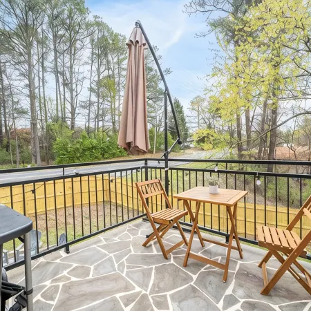Kennesaw Charm- Near Ksu +LakePoint & PetFriendly!