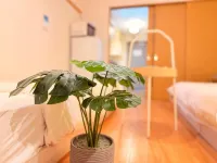 Toyoko no Yoko 301 - 2-Star