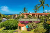 Beautifully upgraded condo in Maui Vista steps from world class beaches. - 2-Star