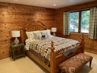 Mountain Retreat with Hot Tub Near State Park - balcony
