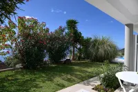 Casa Oliva-Vista Mar2: Designer Apartment on the Garden Level, Prime Location, Heated Pool - 4つ星