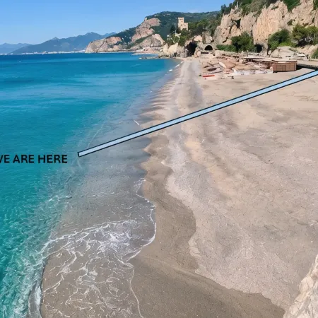 4-Person Seafront Apartment with Garden – Finale Ligure