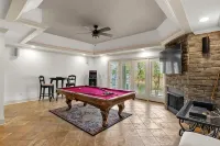 Lake Gaston Luxury Waterfront - Sleeps 20, Boathouse, Hot Tub, Fire Pit! - 3-Star