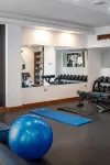 Al-Mansour Hotel - Phòng Gym