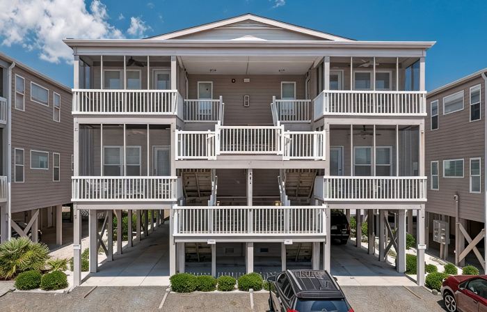 OCEANVIEW, 3 MIN WALK TO BEACH, KID-FRIENDLY, LINENS INCLUDED, FULLY STOCKED