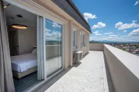 Hotel Mozart - balcony