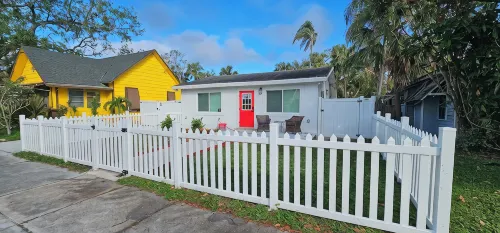Downtown Getaway Casita - 3성급