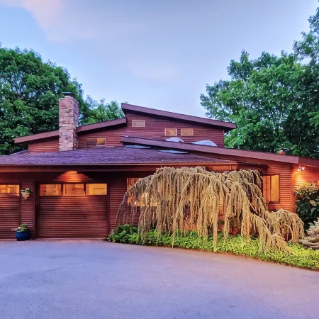 Treetops House! Aug Openings! A Reunion/Retreat Estate! Seasonal Pool! Sleeps 12
