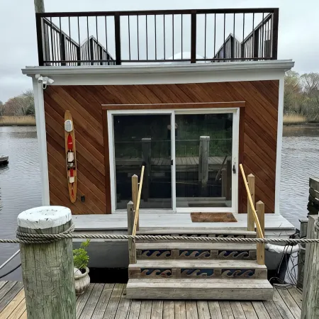 Peconic River Boatel