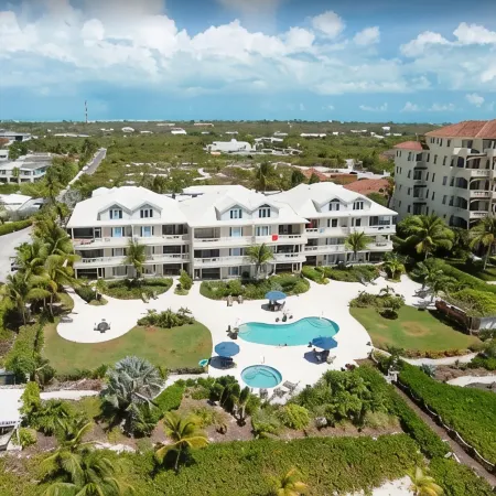 3 Bedroom Grace Bay Beachfront Penthouse at Grandview