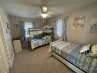 Enjoy a memorable lake vacation at family-friendly Channelside Lake House! - 4-Star