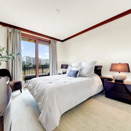 Incredible 3-bedroom villa with amazing secluded Lagoon in Ko Olina resort area.