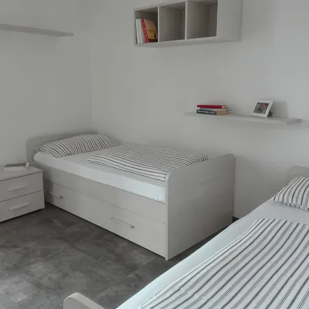 Lakeside apartment located in historic center with wonderful views