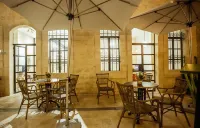 The Negev Hotel by Domus
