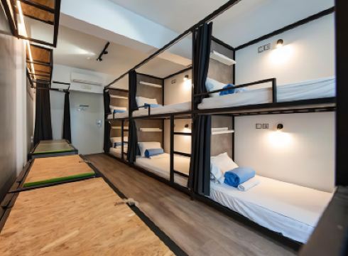 Bedbox Hostel