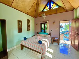 Shanti Lodge Phuket