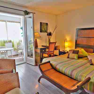 Best Western LOrangerie Rooms