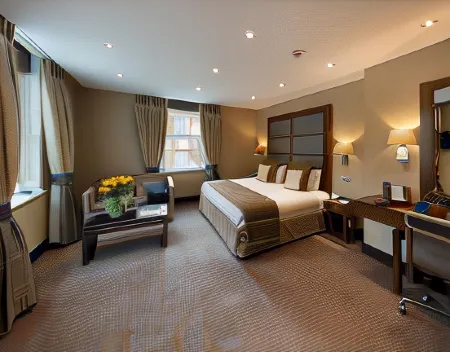 Wellington Hotel by Blue Orchid