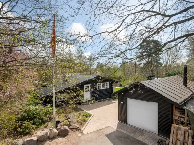 "Gunnhild" - 500m from the Sea