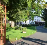 Clos St Eloi, the Originals Relais Hotels in Viscomtat