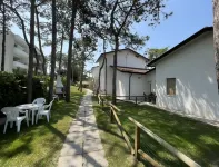 Cozy Villa with Private Garden Close to the Sea