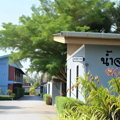 Numjaan Resort Hotels near Palm Driving Range