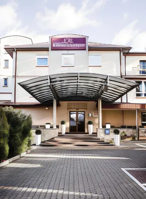 Hotel Europa Starachowice Hotel di Bodzentyn