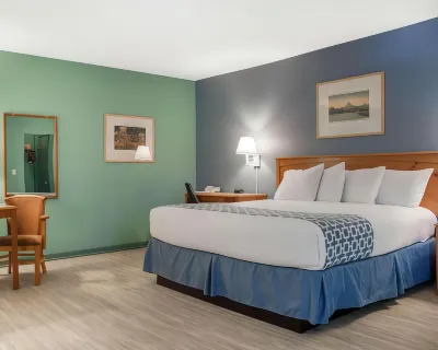 Econo Lodge Buffalo South Отели рядом с достопримечательностью «Водопад вечного огня»