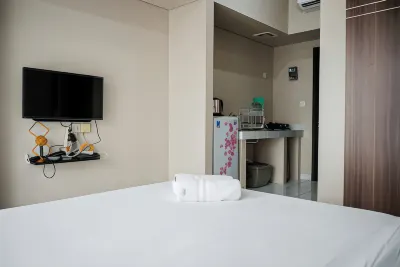Cozy Minimalist Studio at Casa de Parco Apartment by Travelio Hotels in Cisauk